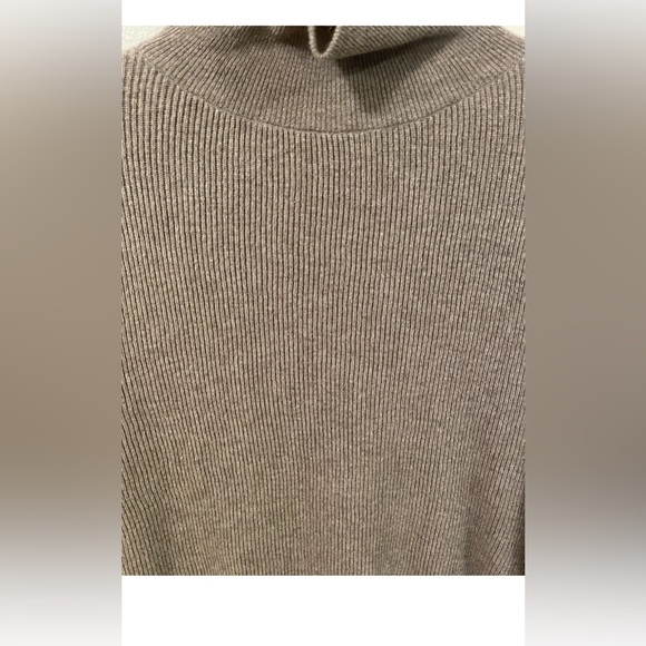 frankie shop sweater sz xs s - Picture 3 of 7